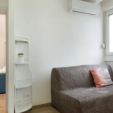 New Roses Apartment Belgrade